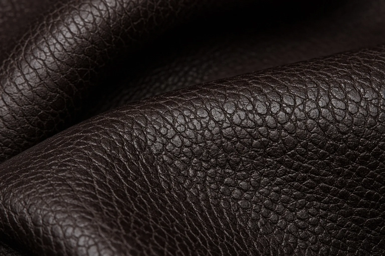 How to Inspect and Test Barton Print Leather Before Production